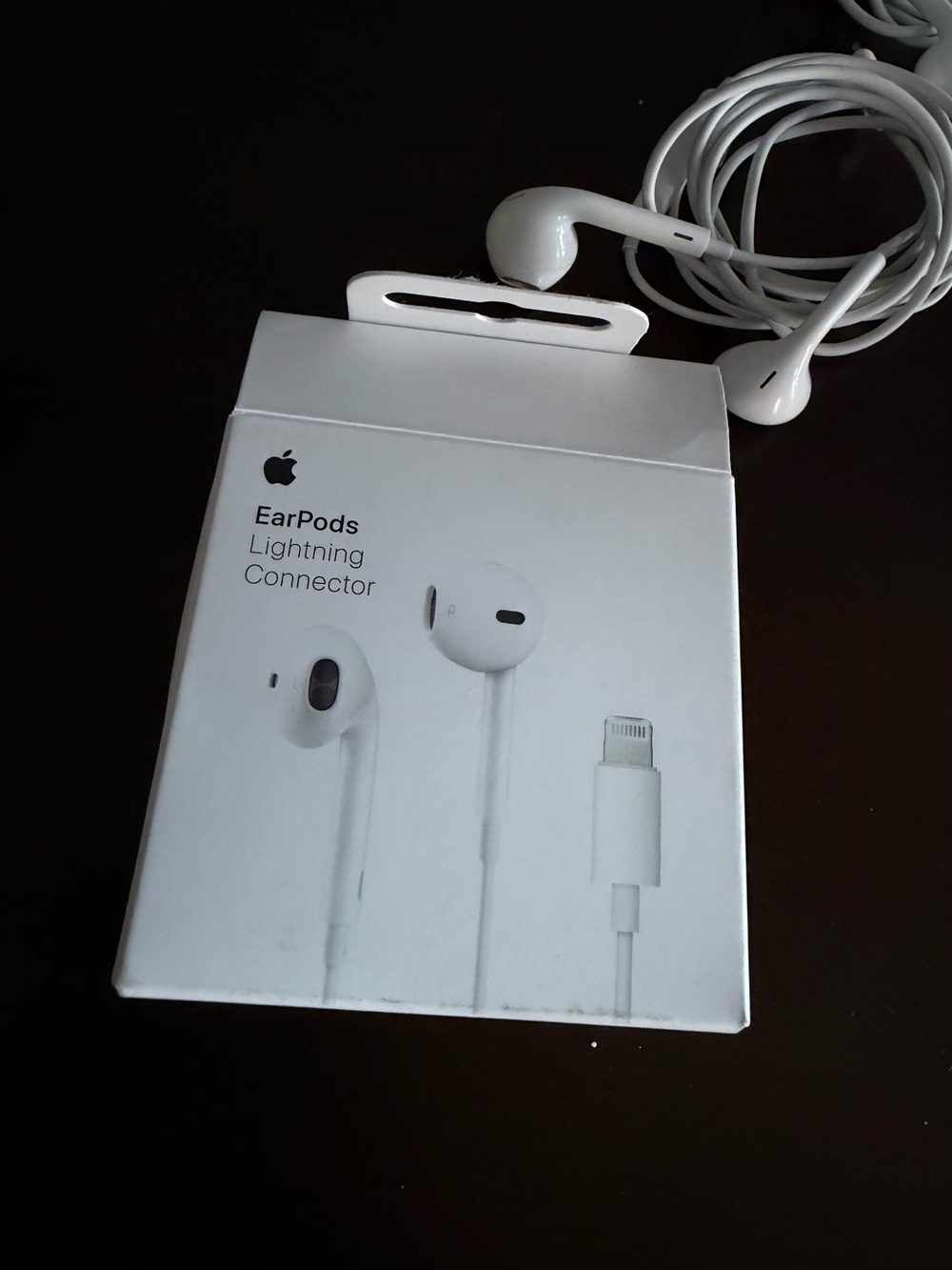 Apple EarPods Lightning Connector - White Wired Earbuds